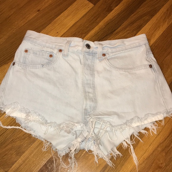 Levi's Pants - Levi’s high waist jean shorts